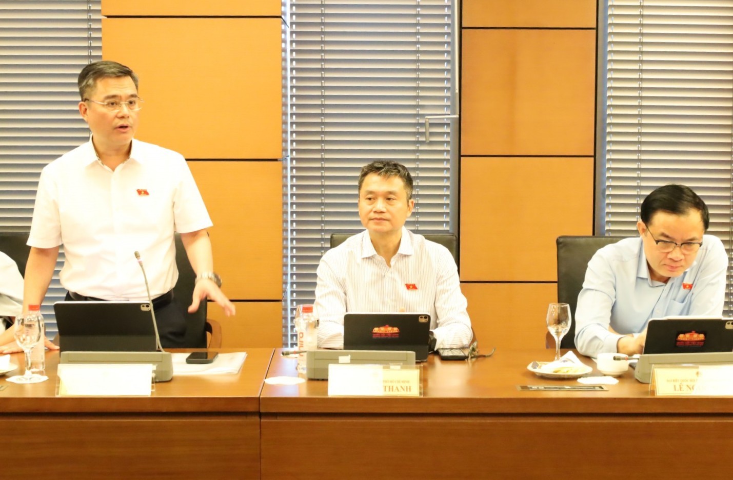 Cần bảo vệ quyền lợi ngân hàng khi xử lý tài sản bảo đảm Cần bảo vệ quyền lợi ngân hàng khi xử lý tài sản bảo đảm