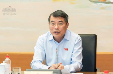 Thủ tướng yêu cầu giảm ít nhất 30% số dự án đầu tư công