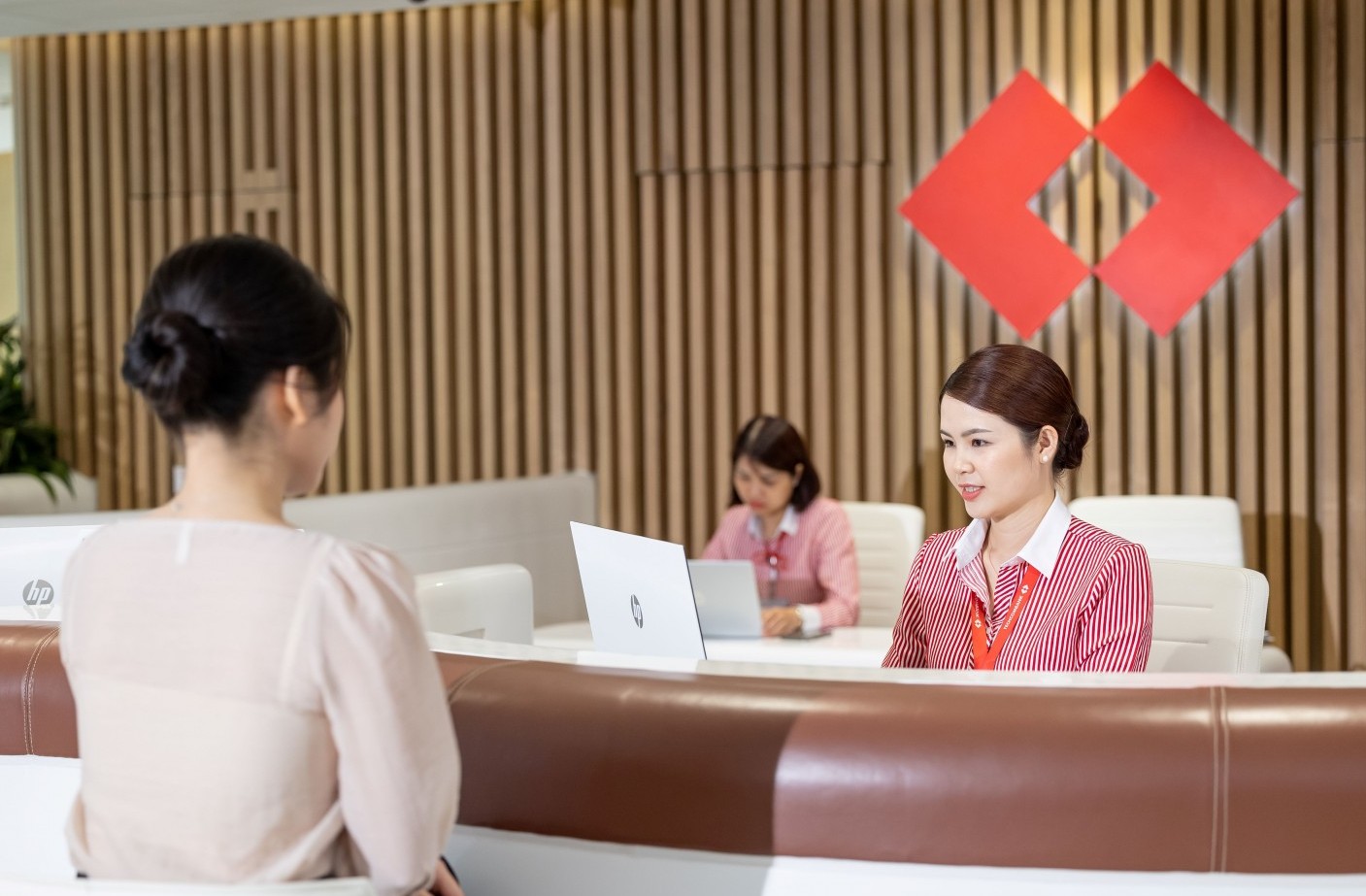 Techcombank thăng hạng tín nhiệm quốc tế, củng cố vị thế ngân hàng hàng đầu Việt Nam