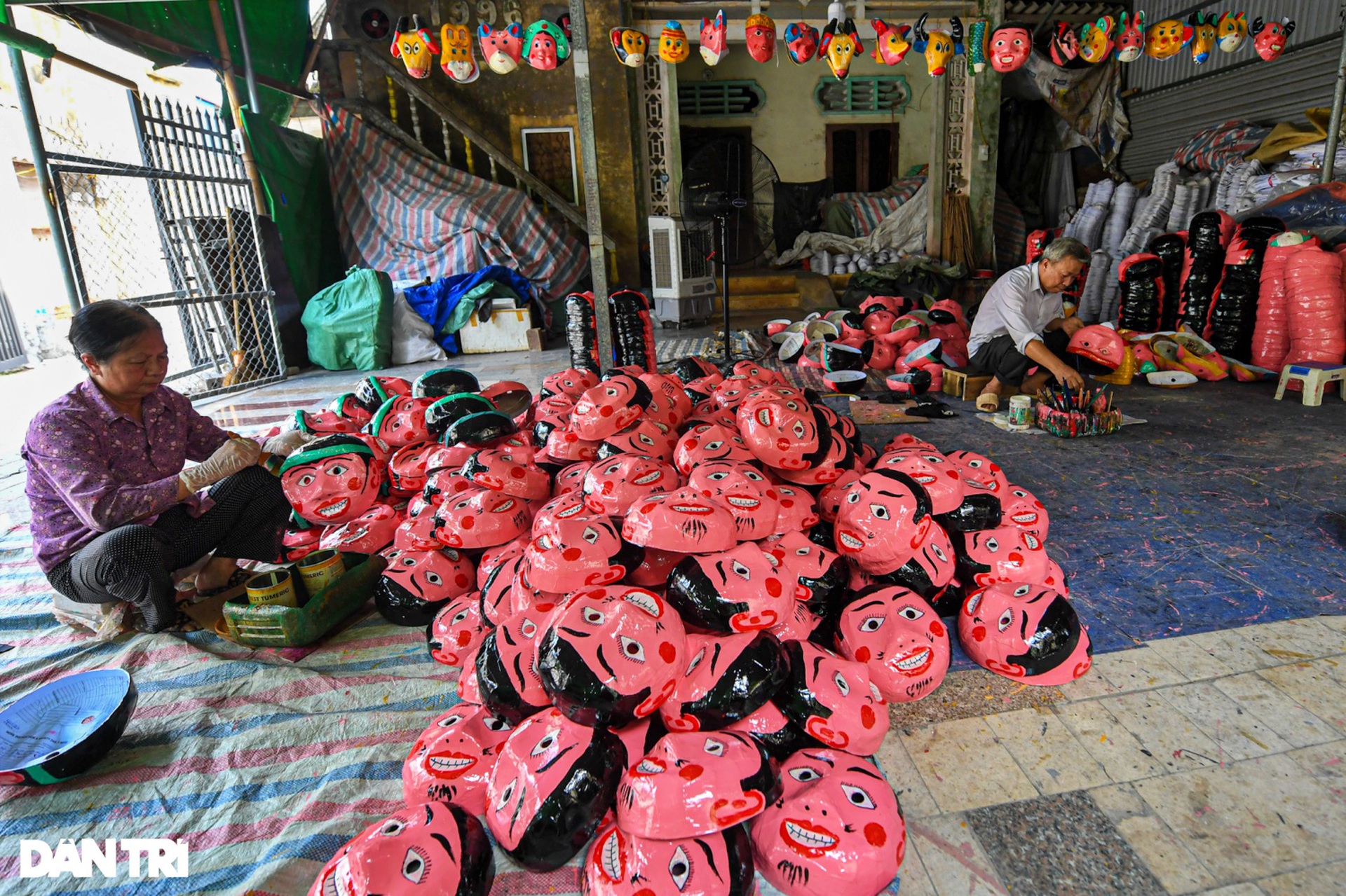 Khám phá làng nghề cung cấp đồ chơi Trung thu truyền thống khắp cả nước - 1