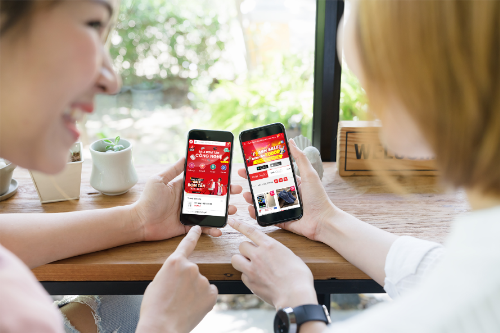 black friday o viet nam nhon nhip offline mo nhat online