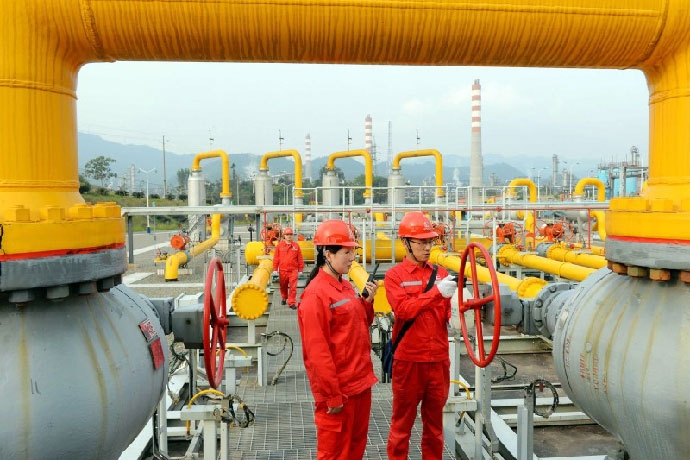 sinopec trung quoc gia tang 92 ty met khoi tru luong khi dot tai tu xuyen