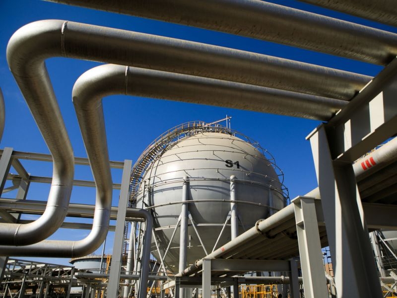 exxonmobil tiep tuc nham den cac thuong vu ma trong nganh dau khi