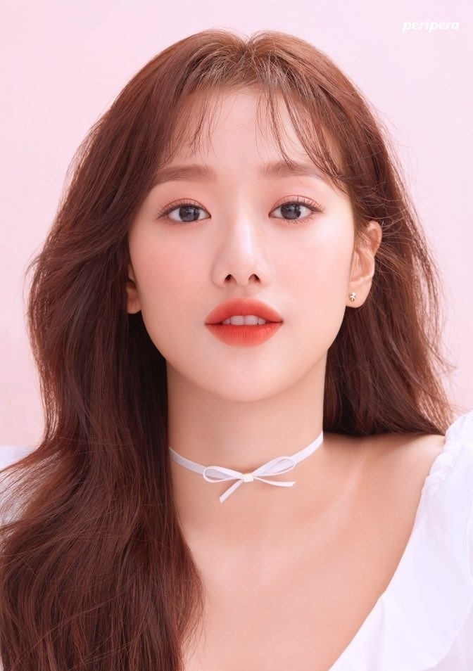 Sao Hàn ngày 8/1/2022: Naeun (April) được “giải oan” sau loạt scandal bạo lực học đường