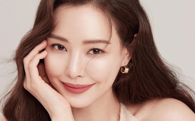 Tổng hợp sao Hàn tuần qua (17/1 - 23/1): Honey Lee mang thai sau 1 tháng kết hôn