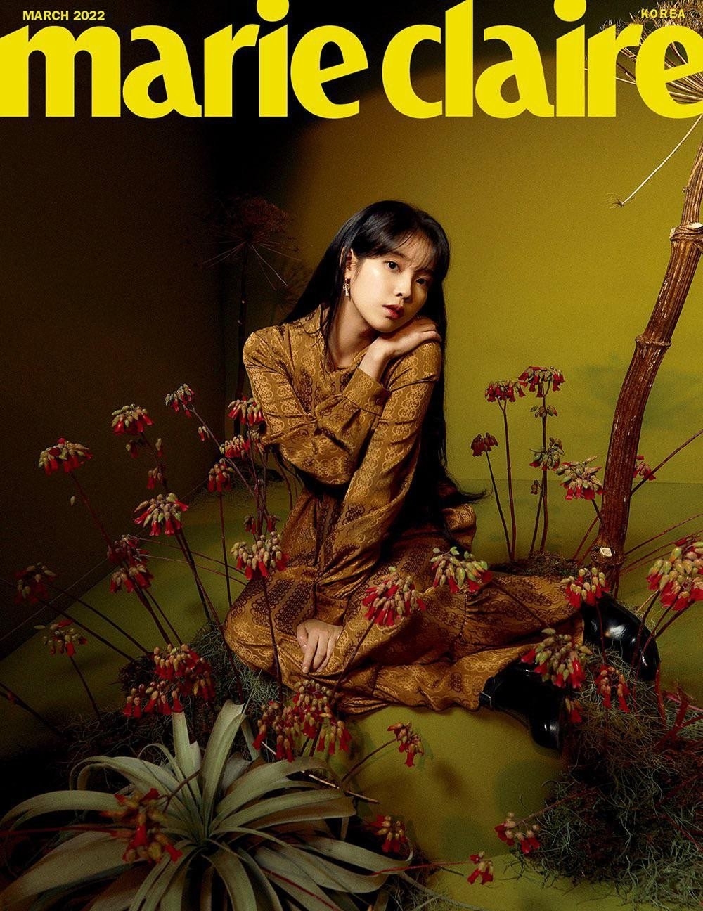 Sao Hàn ngày 16/2/2022: IU diện đồ Gucci sang trọng, thời thượng trên trang bìa tạp chí “Marie Claire”