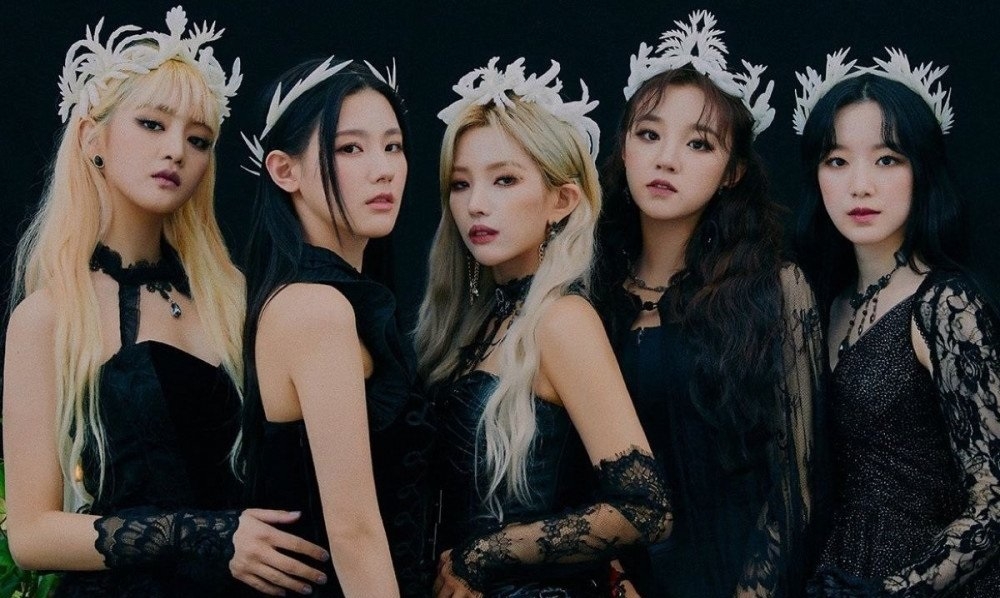 Sao Hàn ngày 18/2/2022: CL xác nhận biểu diễn tại Lễ hội Âm nhạc Mùa hè Summer Sonic 2022