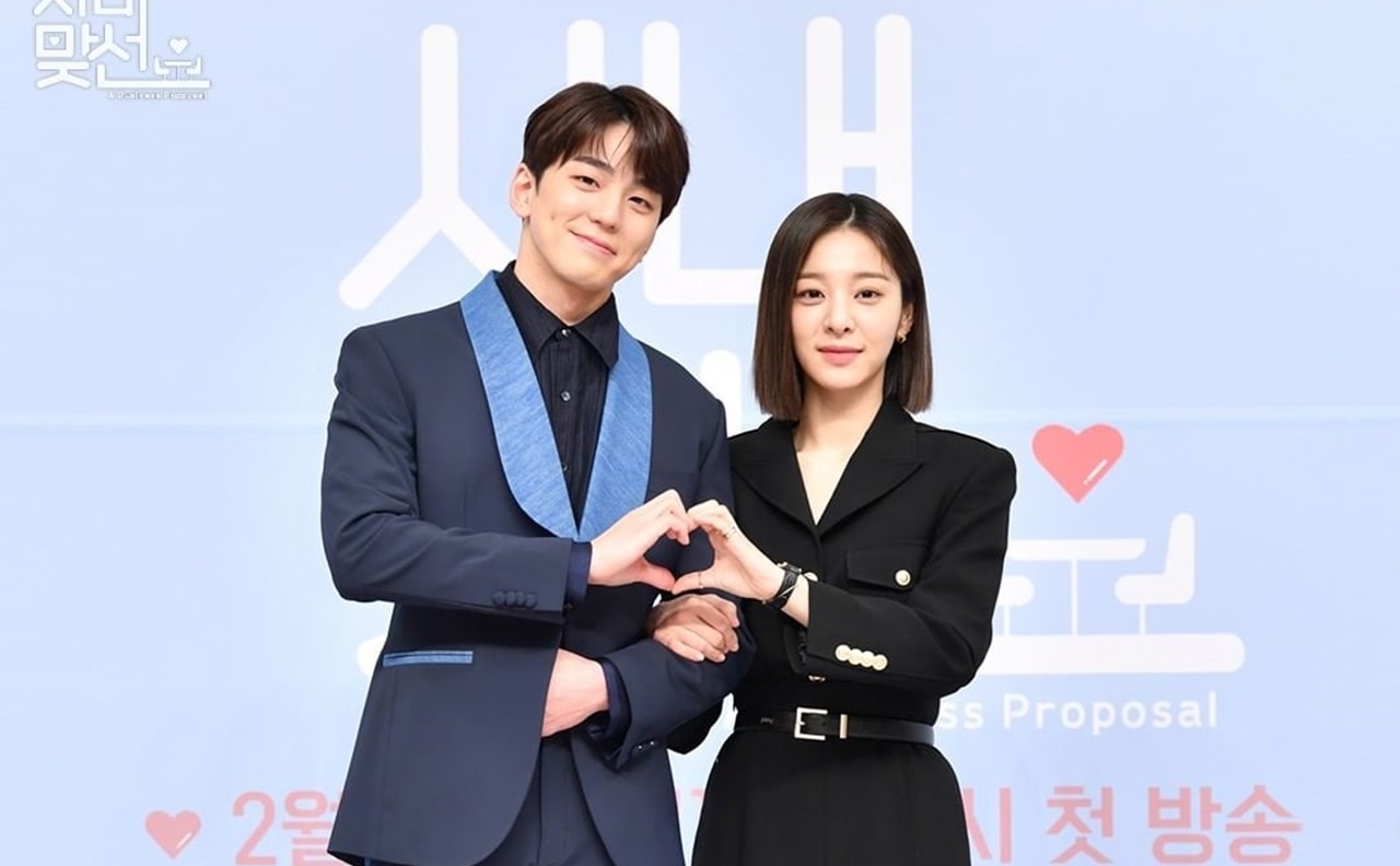 Tổng hợp sao Hàn tuần qua (4/4 - 10/4): Cựu thành viên SNSD Jessica tham gia show sống còn ở Trung Quốc