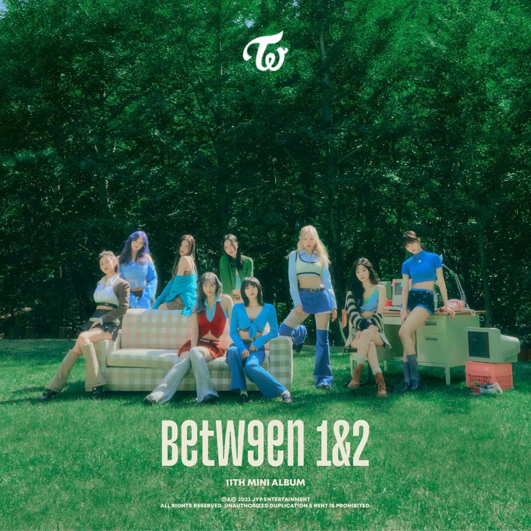 Sao Hàn hôm nay 29/8: TWICE chiếm lĩnh các bảng xếp hạng iTunes toàn cầu với “Between 1&2”