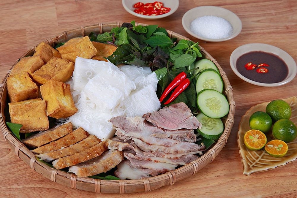Những món ăn đường phố nổi tiếng của Việt Nam