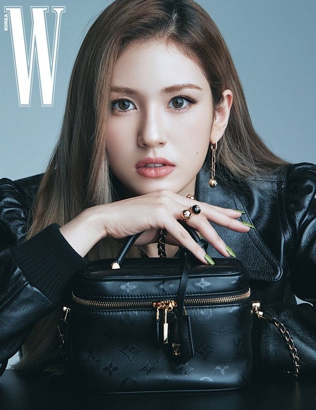 Genius Korea công bố top 10 nữ nghệ sĩ solo K-pop xuất sắc nhất năm 2021