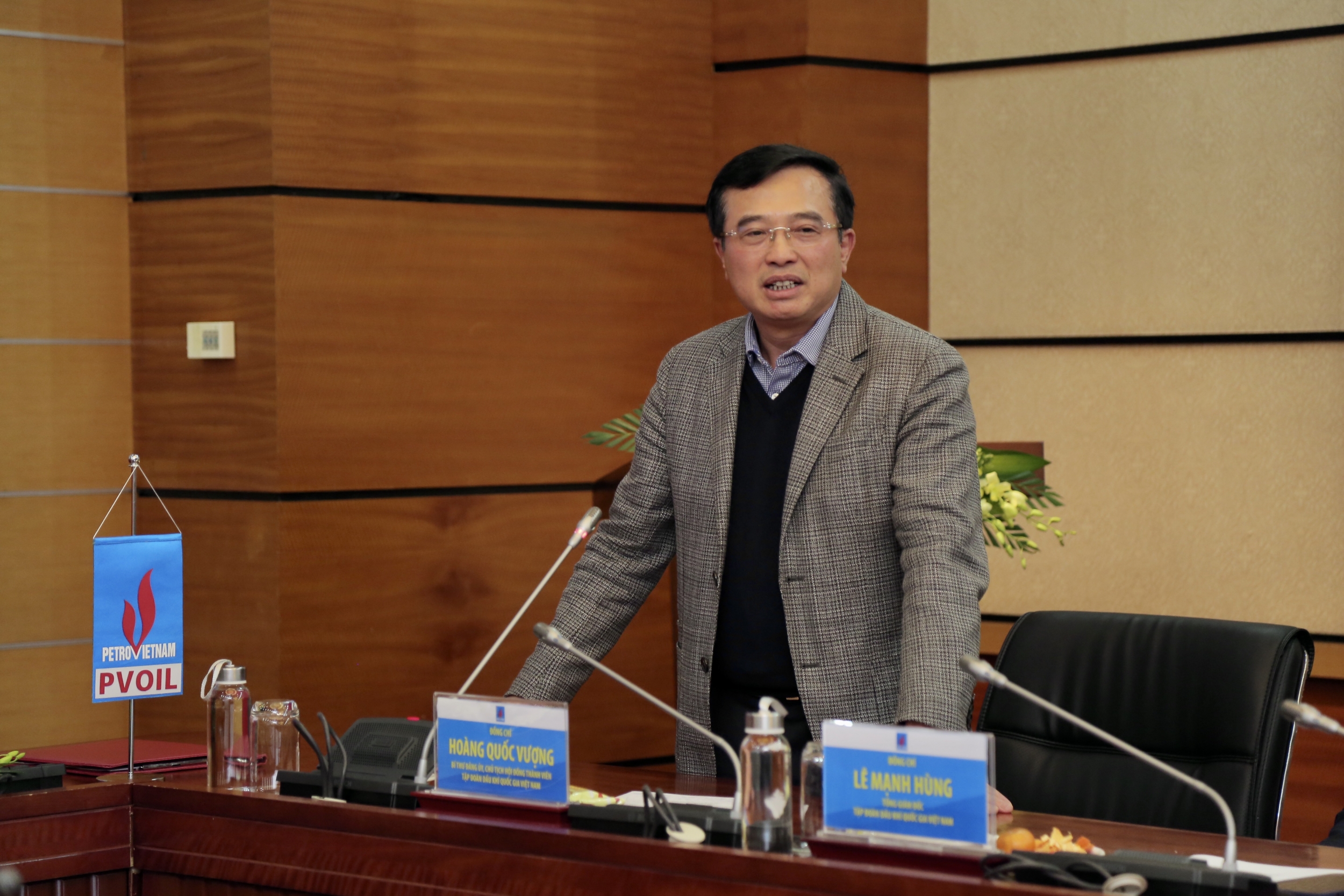 Các đơn vị thành viên Petrovietnam ký các thỏa thuận và hợp đồng dài hạn về cung cấp dầu thô và tiêu thụ sản phẩm dầu