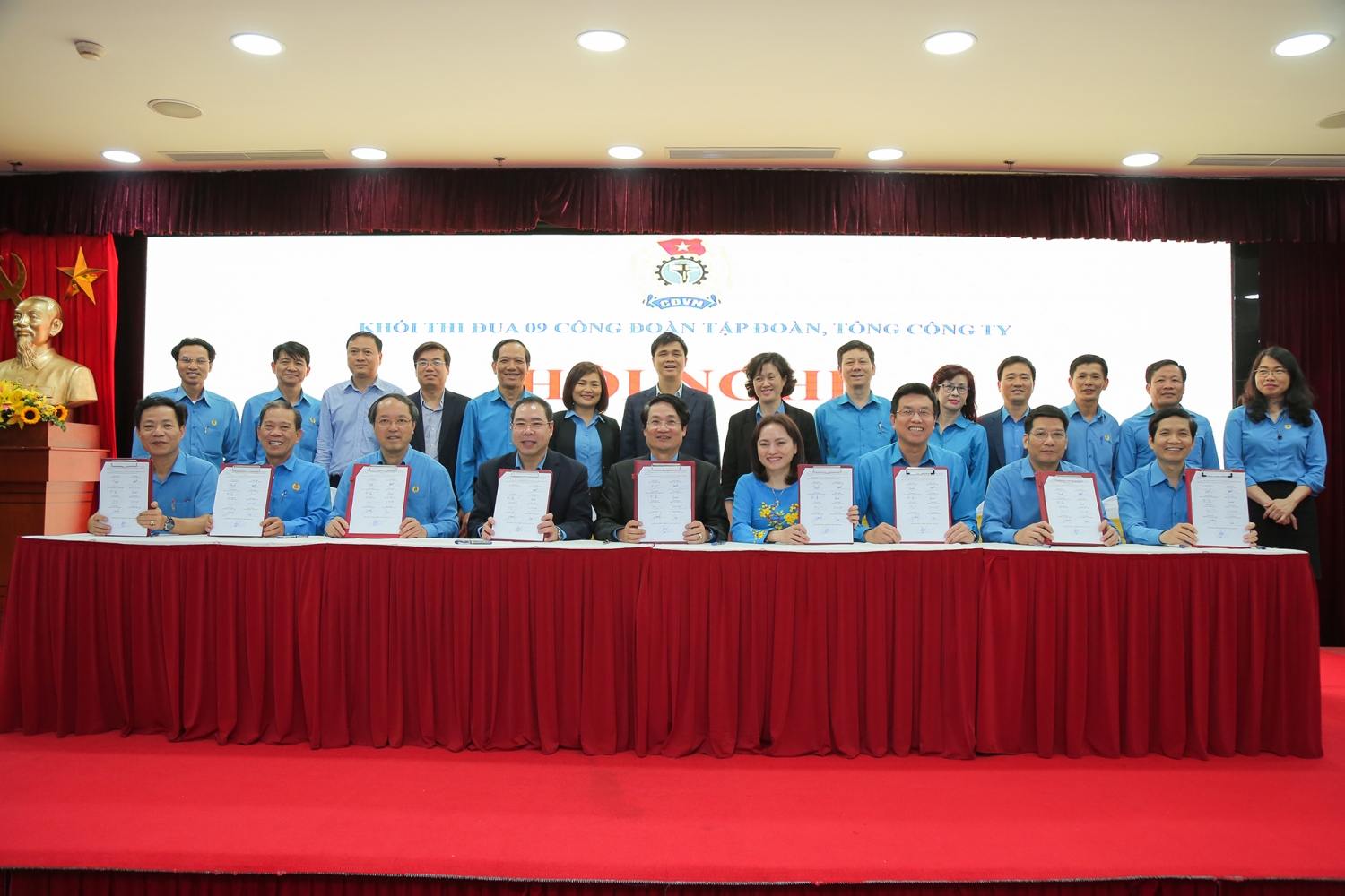 Công đoàn Dầu khí Việt Nam dẫn đầu Khối Thi đua 9 Công đoàn năm 2020