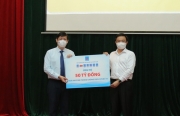 Petrovietnam trao ủng hộ 50 tỉ đồng cho Quỹ vắc-xin phòng Covid-19