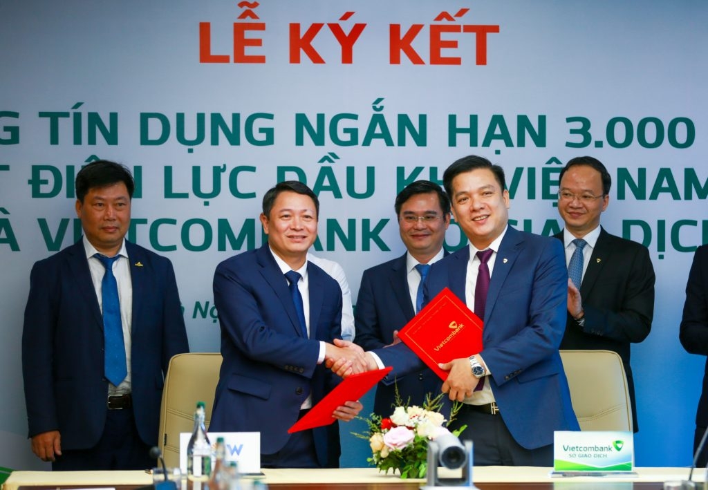 pv power va vietcombank ky ket hop dong tin dung ngan han 3000 ty dong