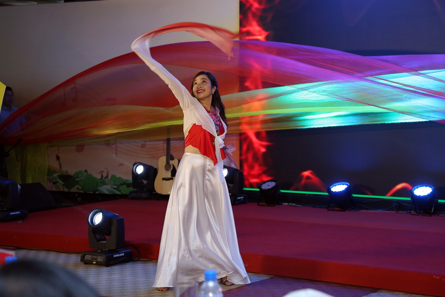 soi noi hoi dien van nghe co quan tap doan dau khi viet nam lan thu i