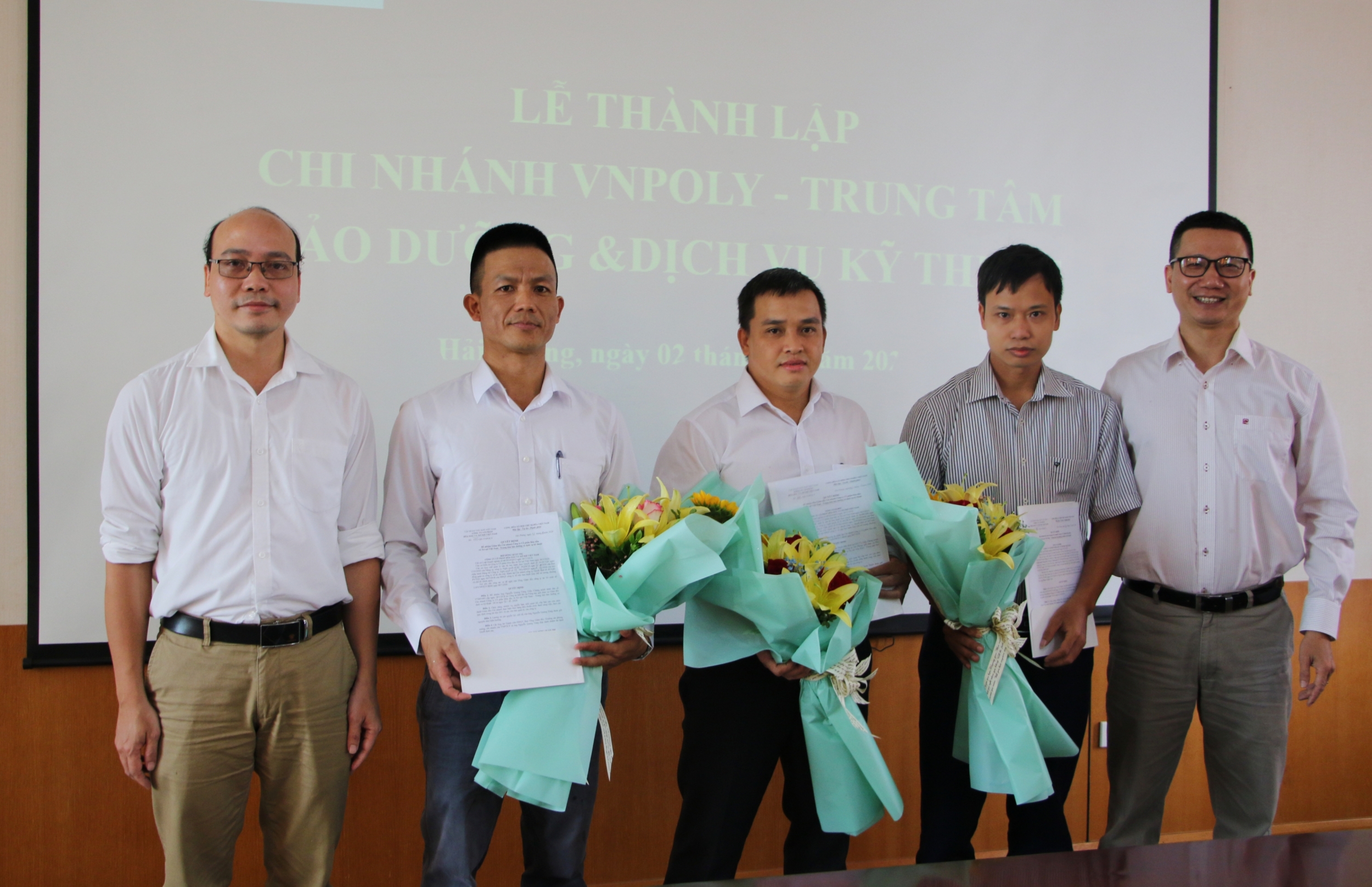 thanh-lap-chi-nhanh-vnpoly-trung-tam-bao-duong-va-dich-vu-ky-thuat