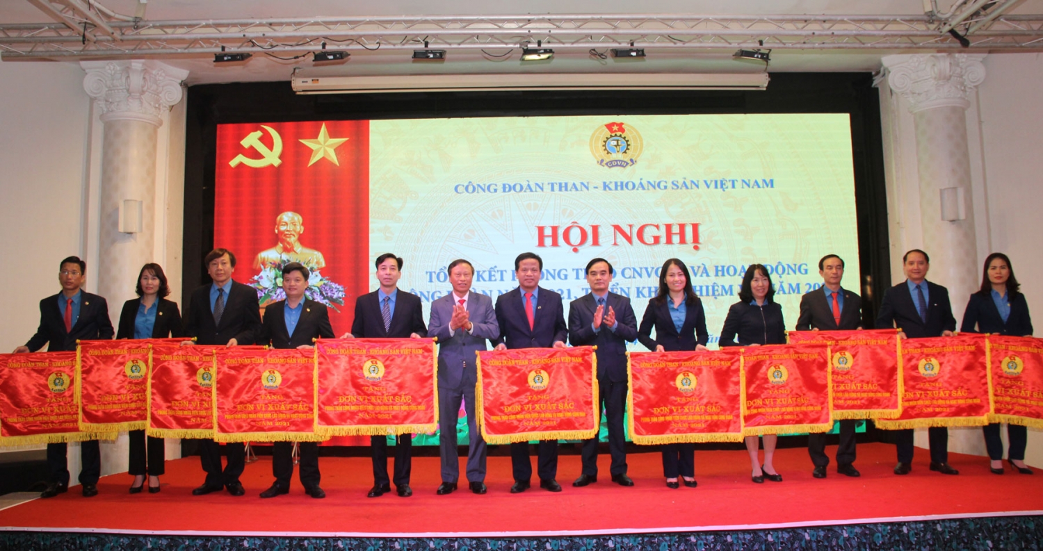 Công đoàn TKV: “Sáng tạo - Thiết thực - Vượt khó - Thích ứng an toàn”