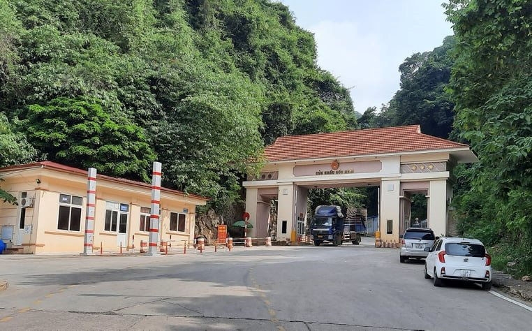 Trung Quốc tạm đóng cửa khẩu Lũng Vài - Cốc Nam