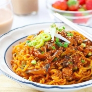 Cần cảnh báo đỏ về kiểm soát chất lượng thực phẩm