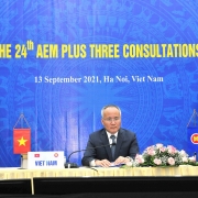 Tăng cường hợp tác để cải thiện dòng chảy thương mại và đầu tư