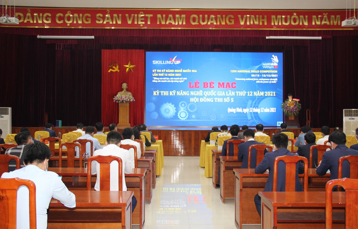 Thợ mỏ TKV đạt 18 huy chương tại Kỳ thi Kỹ năng nghề Quốc gia lần thứ 12 năm 2021