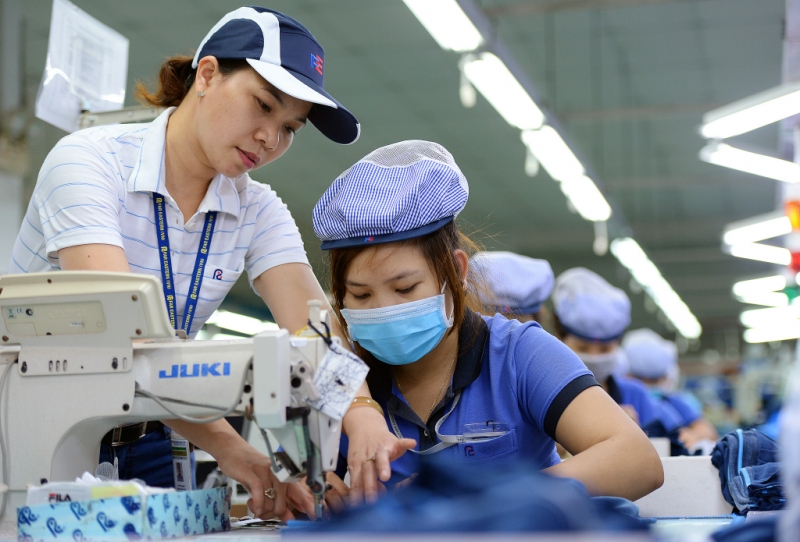 Tin tức kinh tế ngày 12/4: Chốt đề xuất tăng 6% lương tối thiểu vùng