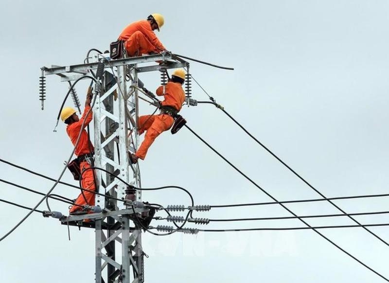Đảm bảo cung ứng đủ điện cho SXKD và tiêu dùng của nhân dân
