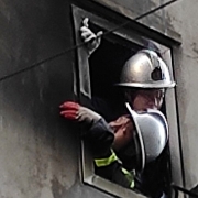 Đề nghị truy tặng Huân chương Chiến công hạng Nhất cho 3 chiến sĩ dũng cảm hy sinh khi chữa cháy