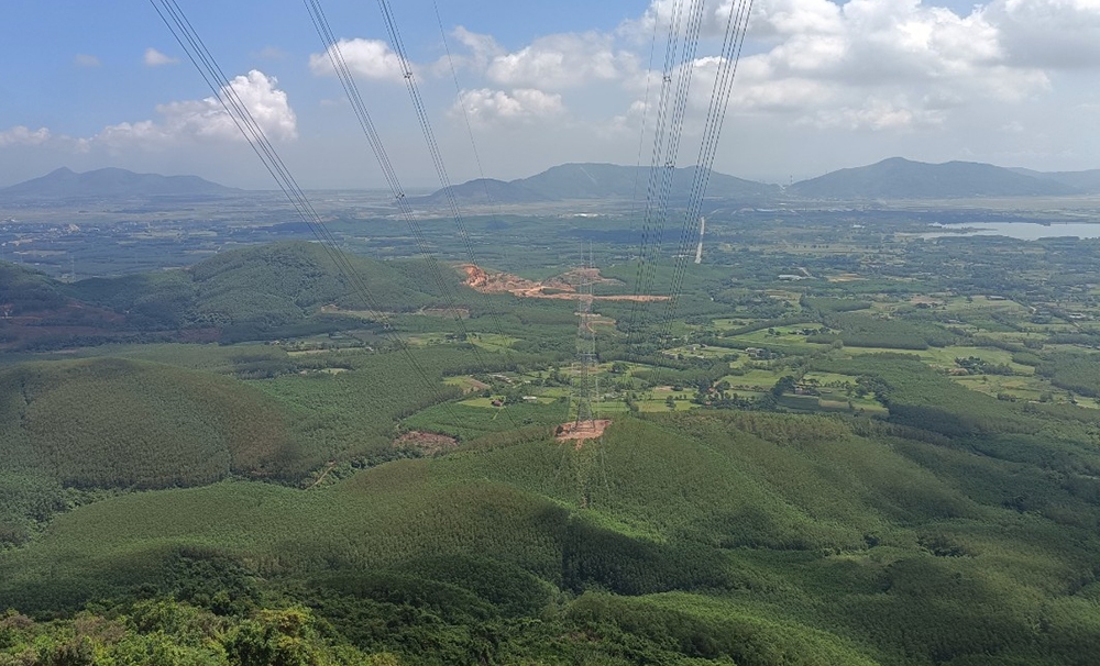 Đóng điện mang tải đường dây 500kV Vũng Áng - Quảng Trạch, hoàn thành toàn bộ đường dây 500kV mạch 3