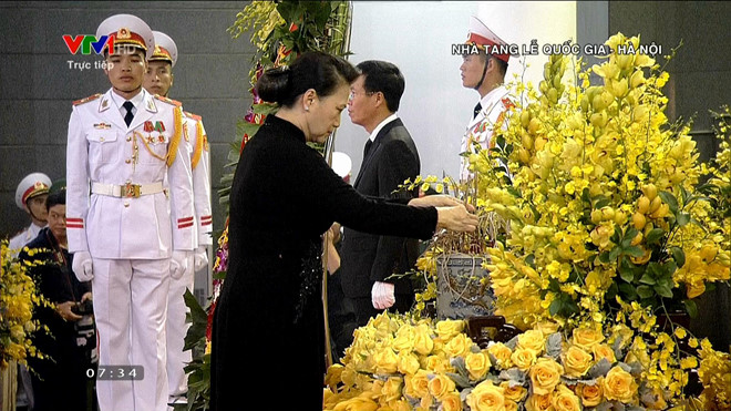 truc tiep le truy dieu nguyen tong bi thu do muoi