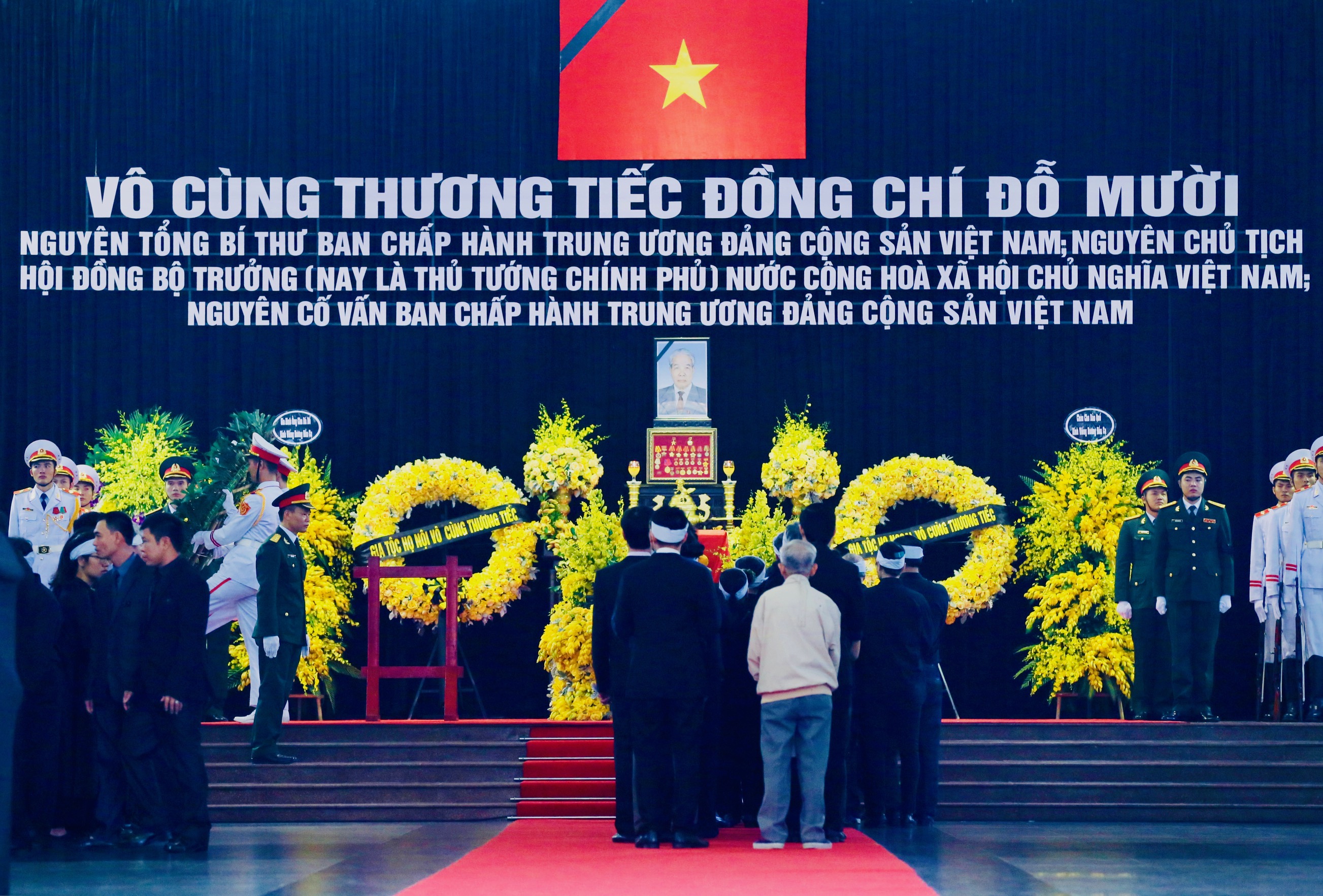 Trực tiếp: Lễ truy điệu nguyên Tổng Bí thư Đỗ Mười truc tiep le truy dieu nguyen tong bi thu do muoi