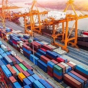Tin tức kinh tế ngày 13/10: WB hạ dự báo tăng trưởng GDP năm 2021 của Việt Nam