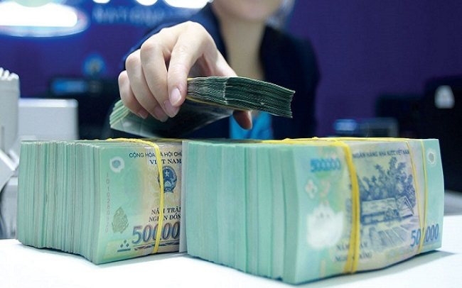 Tin tức kinh tế ngày 26/10: Không giảm thêm lãi suất từ nay tới cuối năm