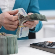 Lãi suất huy động lại tiếp tục “nhảy múa”