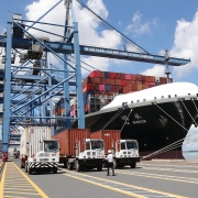 Sản xuất công nghiệp phục hồi mạnh, GDP 2021 tăng trưởng 2,58%