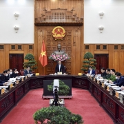 Thủ tướng: Không để người dân thiếu ăn, thiếu mặc, “màn trời, chiếu đất”