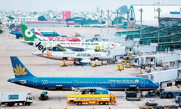 Thí điểm khôi phục các chuyến bay quốc tế từ ngày 01/01/2022