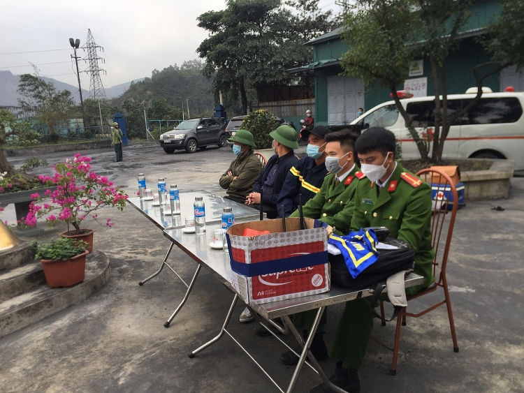 Than Cọc Sáu tổ chức thực tập chữa cháy năm 2021 tại Phân xưởng sửa chữa ôtô