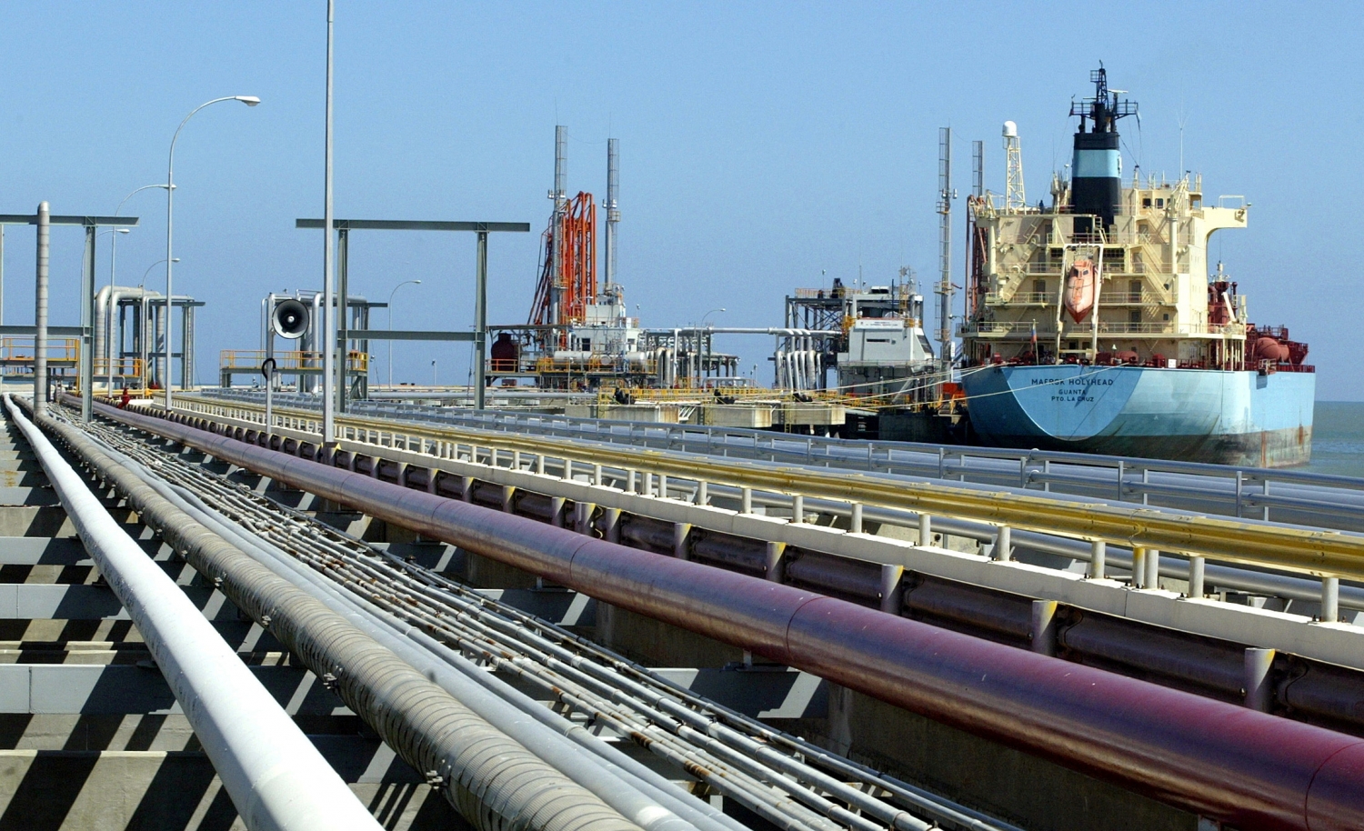 Hoa Kỳ gia tăng áp lực kinh tế đối với dầu mỏ Venezuela