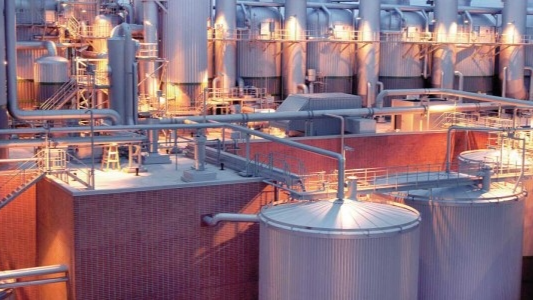 Iran mời Nga đầu tư vào một lĩnh vực năng lượng không bị trừng phạt