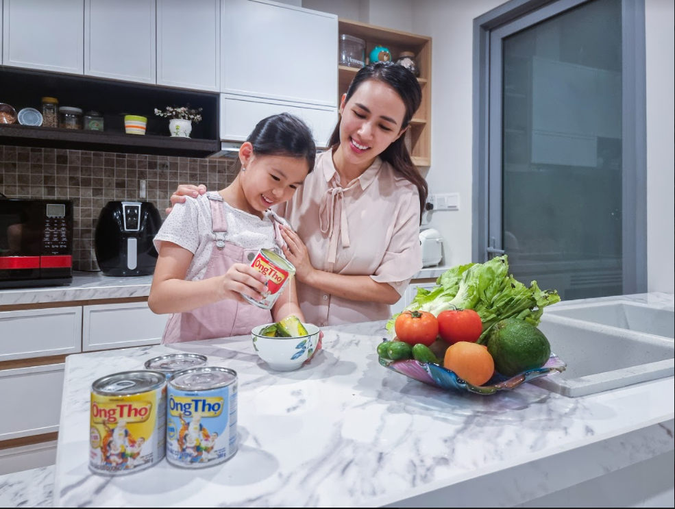 Người tiêu dùng bất ngờ khi “rinh” vàng từ chương trình “Uống sữa Ông Thọ, trúng vàng”