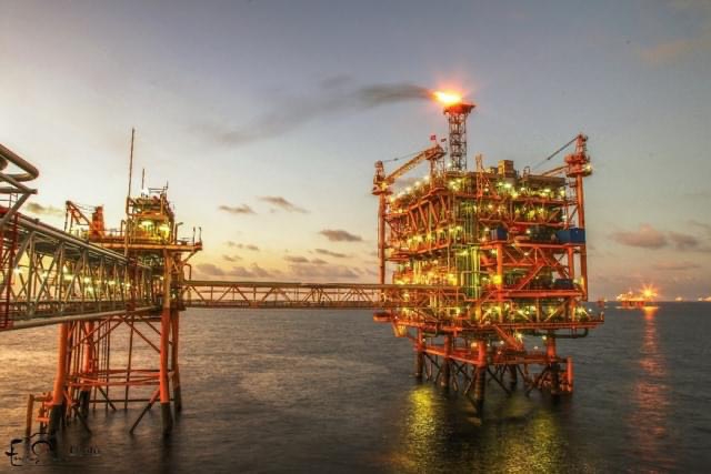 Thị trường dầu có thể thiếu cung vào năm 2021
