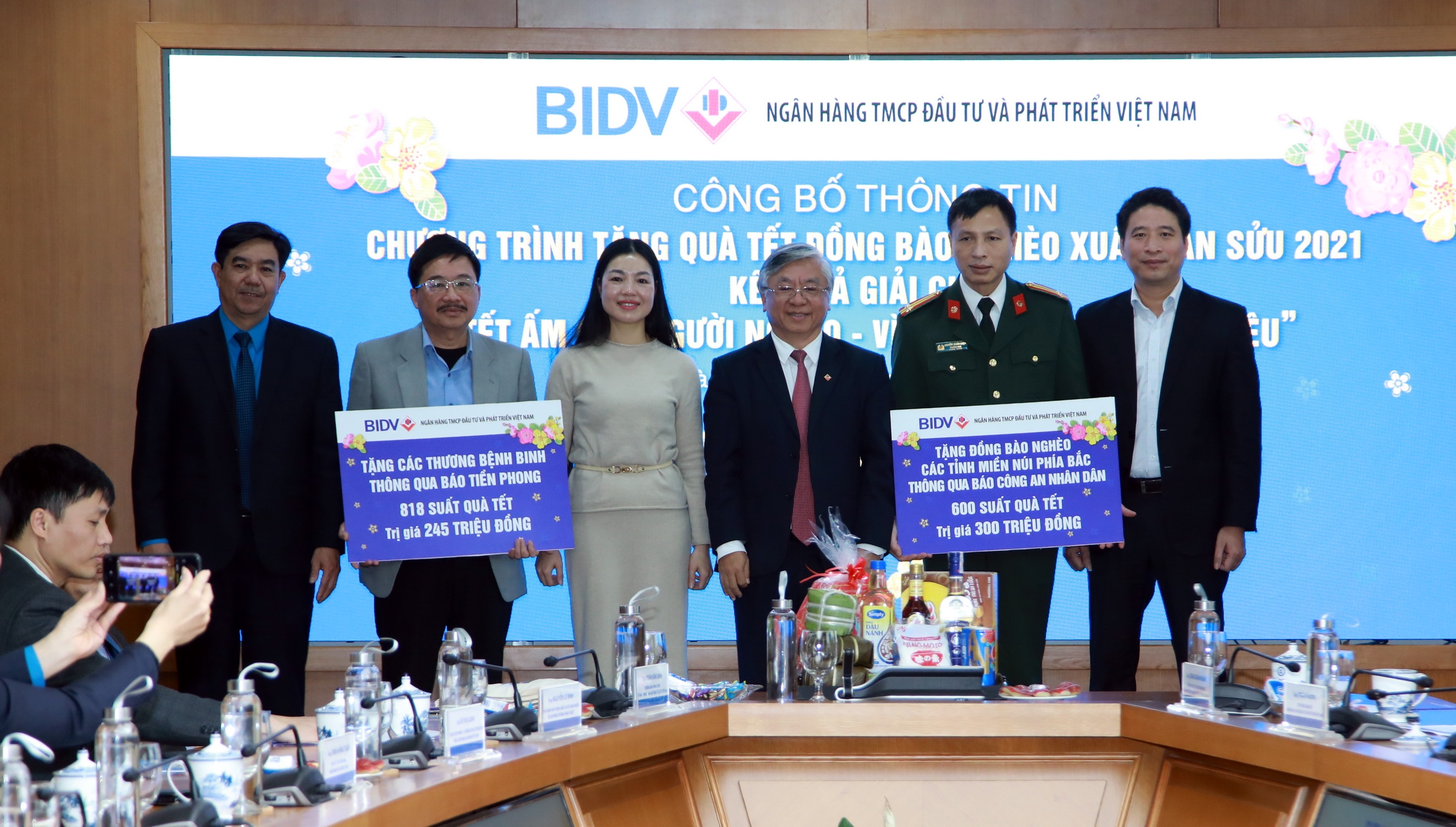 BIDV dành 30 tỷ đồng tặng quà tết cho người nghèo