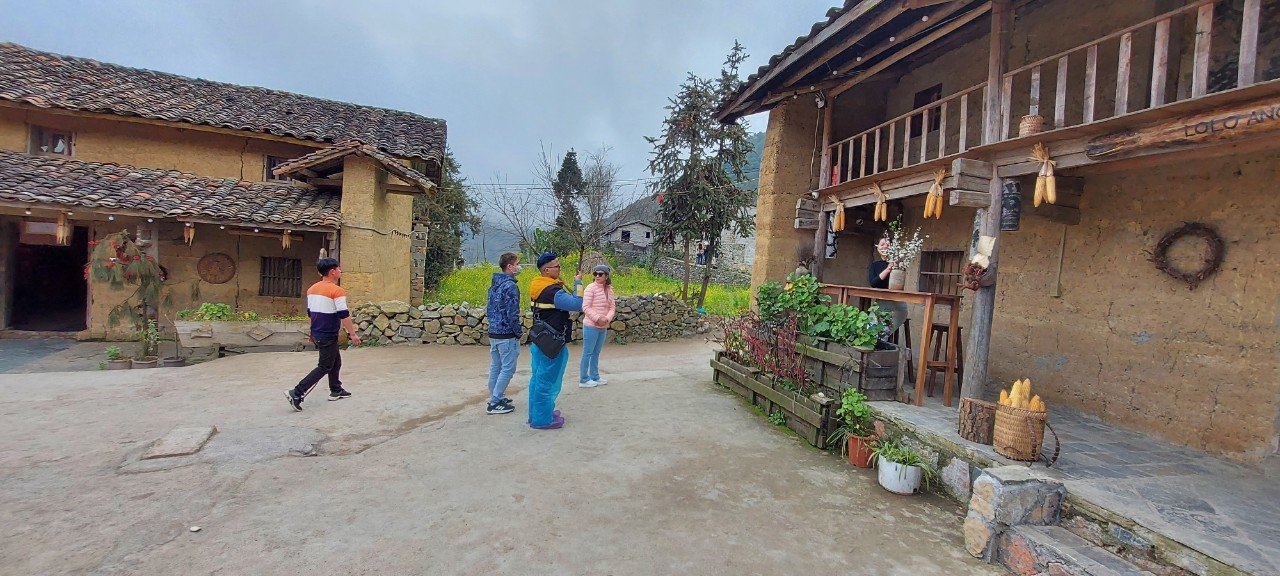 Có một Lô Lô Chải đẹp như miền cổ tích