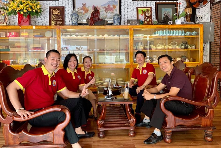 Cổ Trà Quán - Điểm đến của những người mê gốm sứ xưa