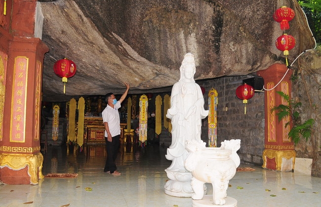 Rong ruổi xứ “3 đèo, 4 động”