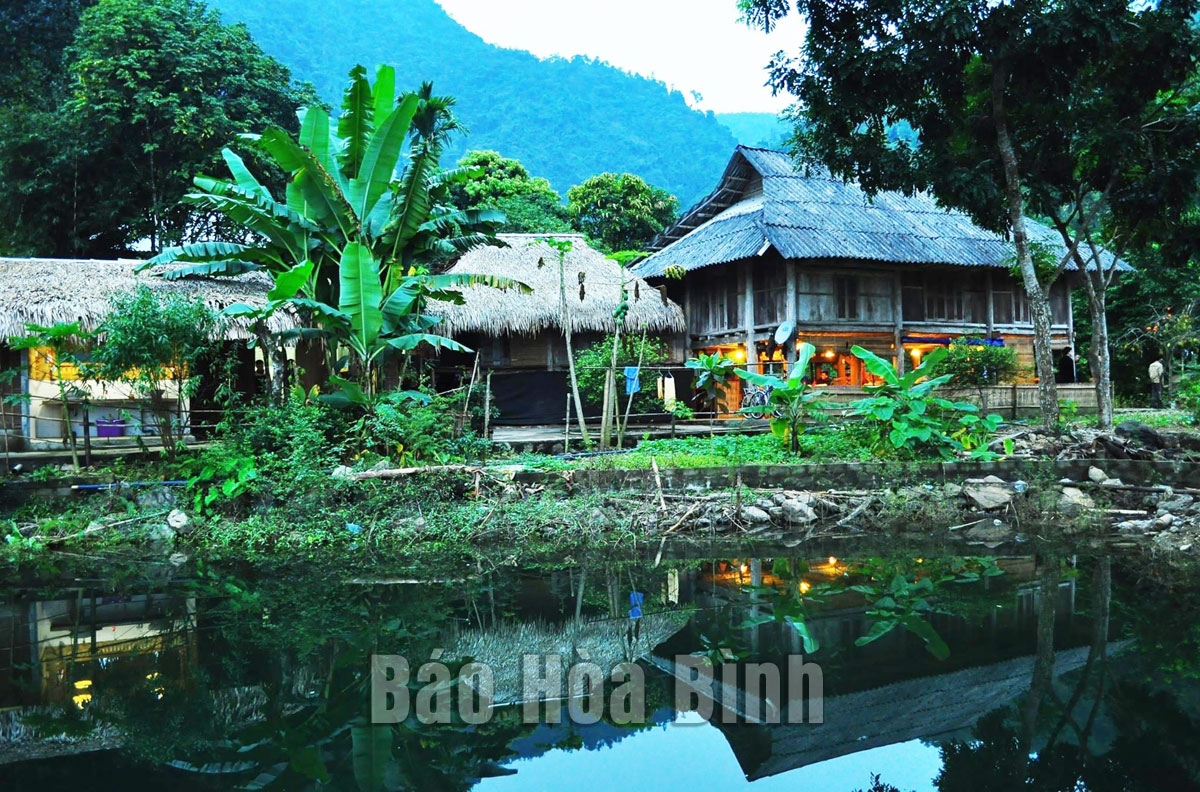 Trải nghiệm du lịch cộng đồng xóm Ké, xã Hiền Lương
