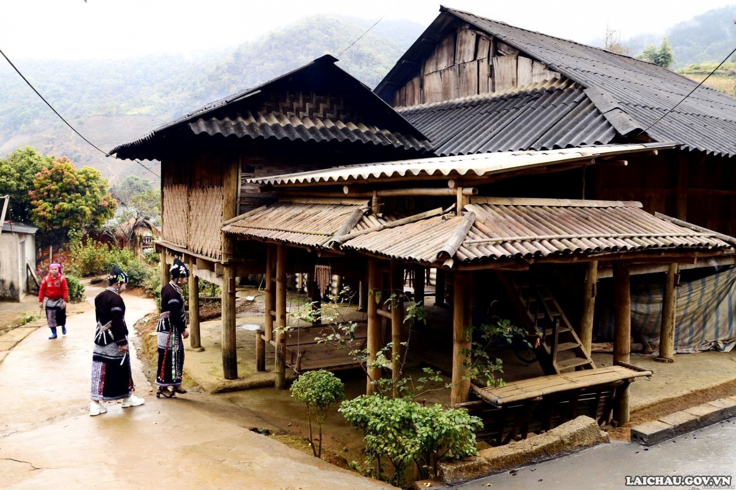 Đến bản Thẳm - Tam Đường trải nghiệm nhiều nét văn hóa độc đáo Đến bản Thẳm - Tam Đường trải nghiệm nhiều nét văn hóa độc đáo