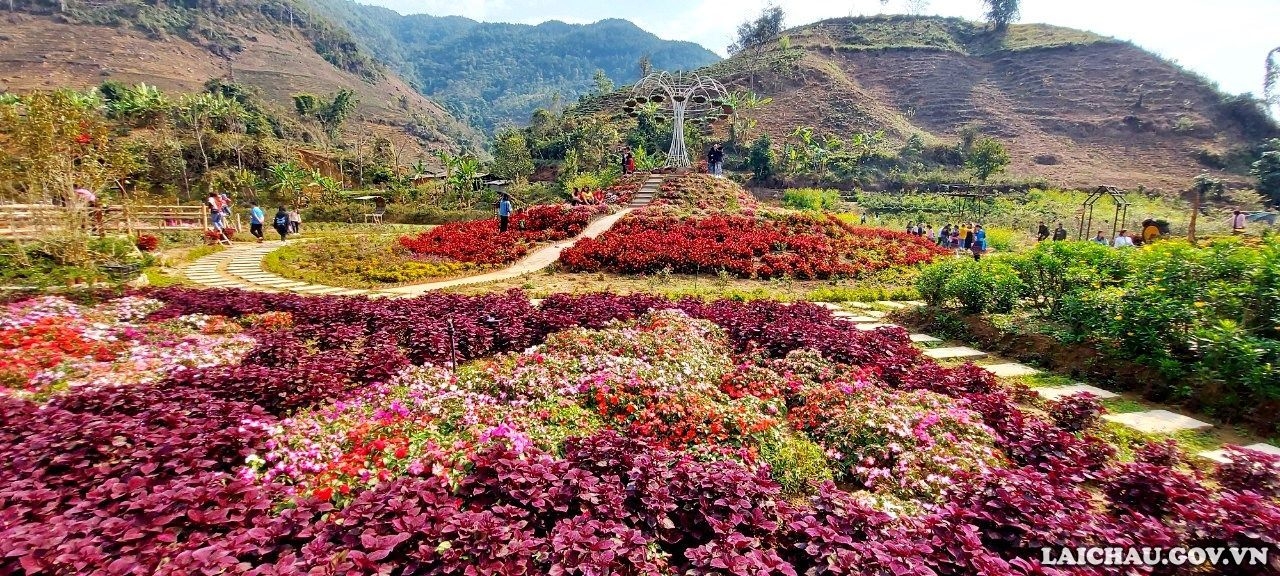 Đến bản Thẳm - Tam Đường trải nghiệm nhiều nét văn hóa độc đáo Đến bản Thẳm - Tam Đường trải nghiệm nhiều nét văn hóa độc đáo